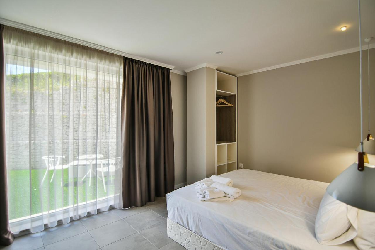 Sea Lounge Aparthotel Varna Exterior photo