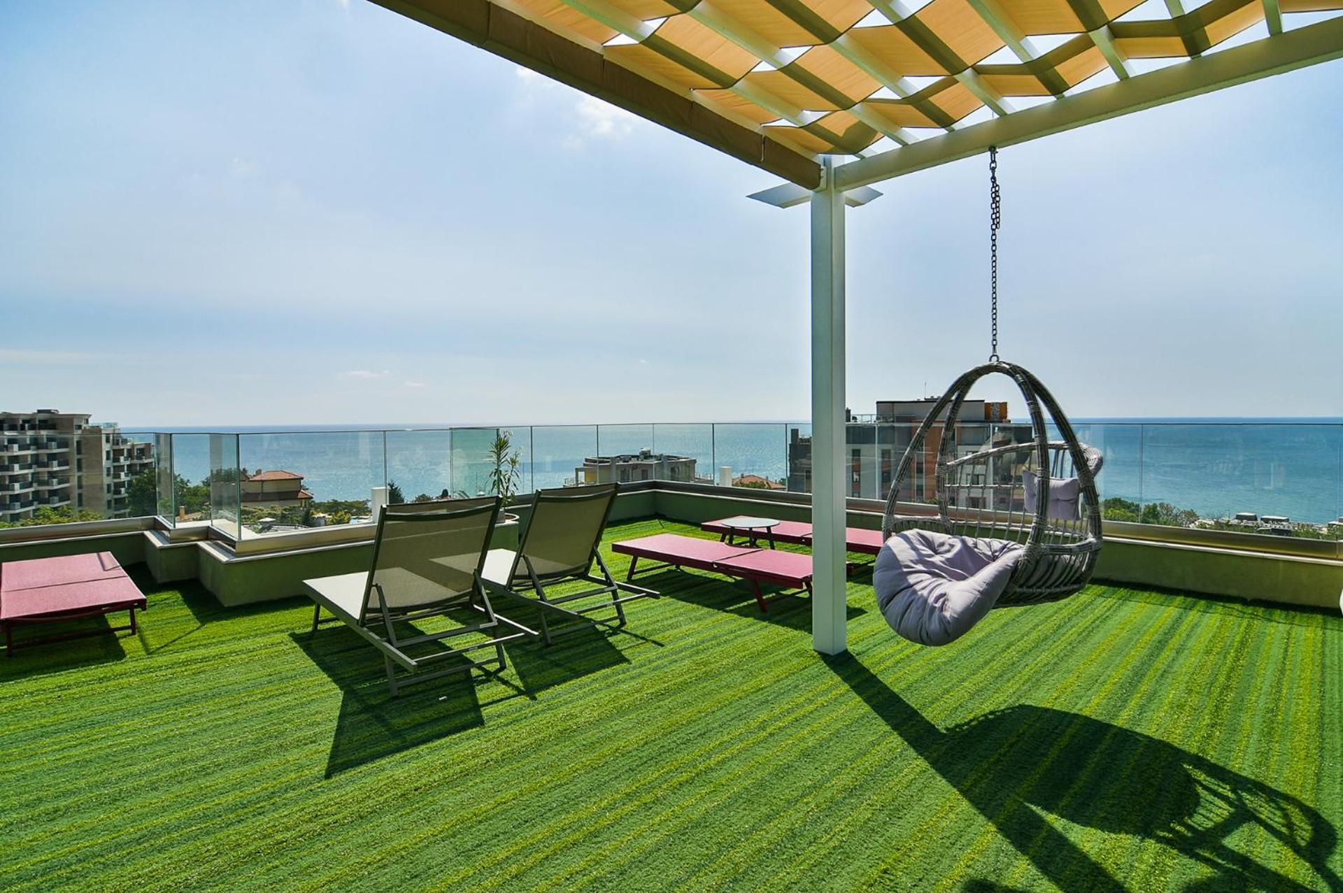 Sea Lounge Aparthotel Varna Exterior photo